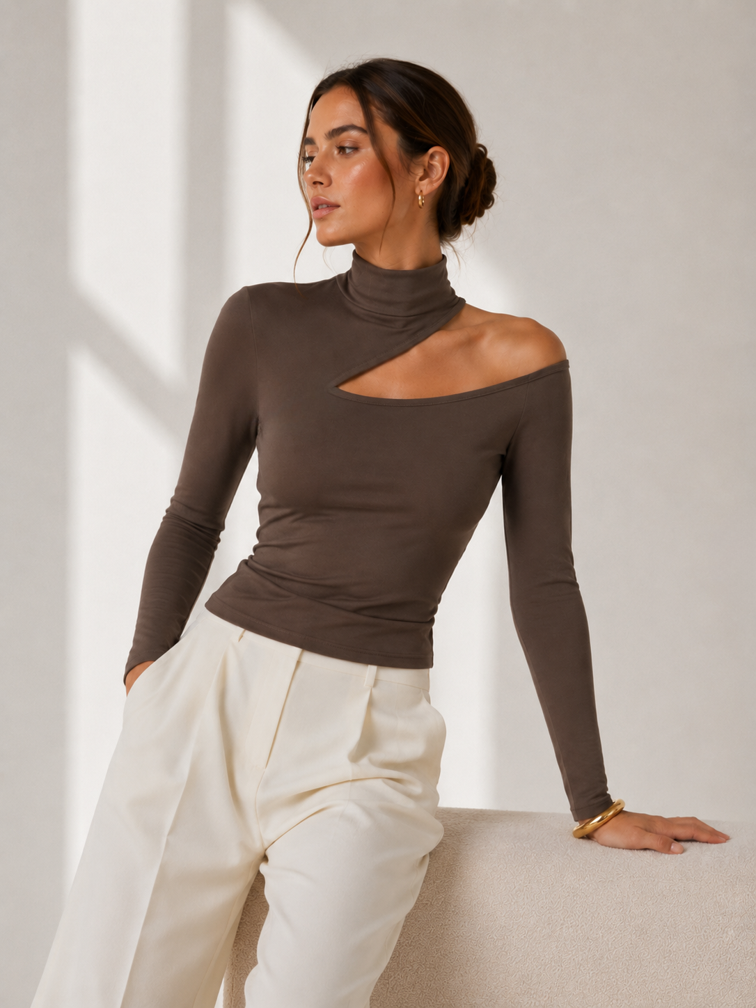 Aura Asymmetric